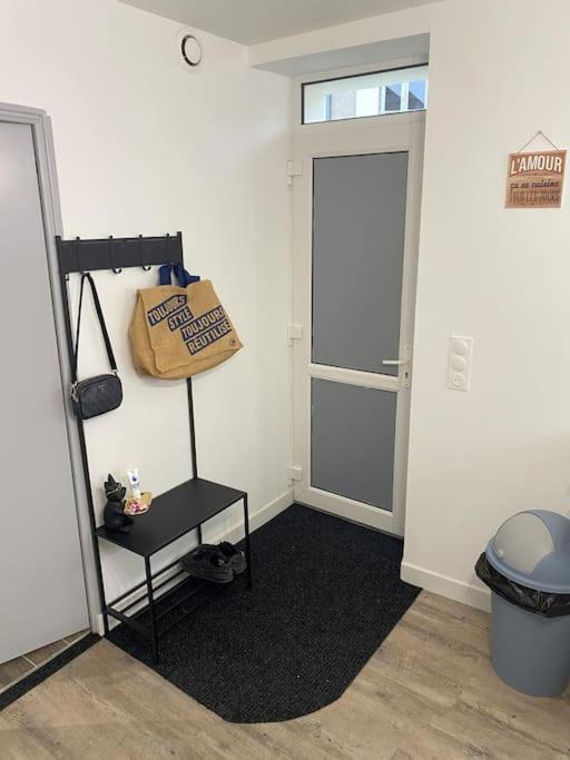 Super Appartement T3 Proche Gare 桑斯 外观 照片