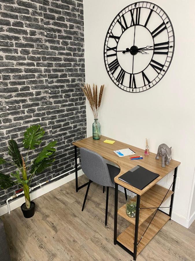 Super Appartement T3 Proche Gare 桑斯 外观 照片